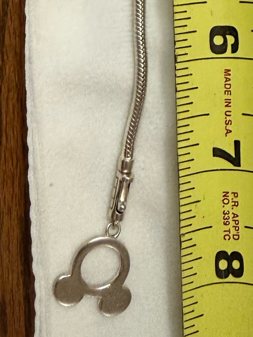 Chamilia Silver Snake Chain Minnie Bracelet with Red-Enamel Bow Charm